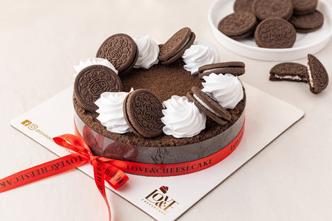 Oreo Cookie Cold Cheesecake
