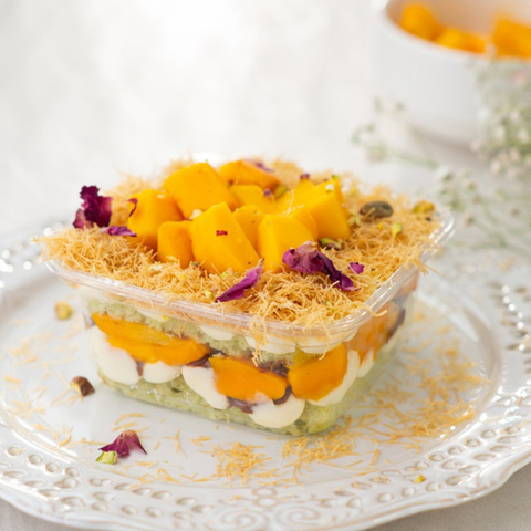 Fresh Mango Pistachio Kunafa Cheesecake Tub