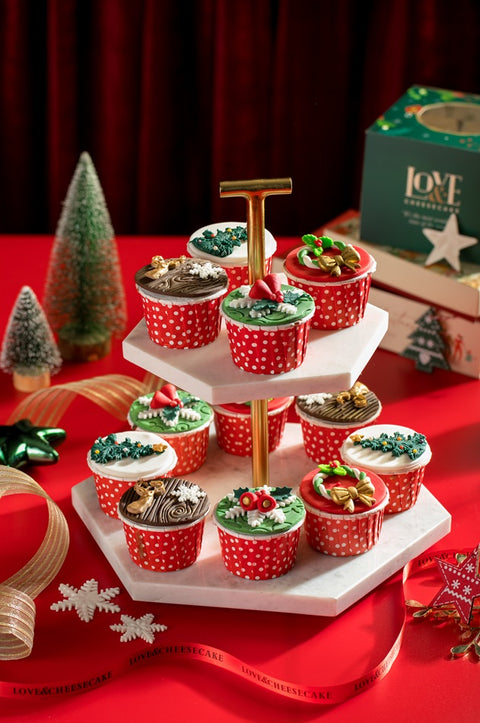 Merry & Bright Christmas Cupcakes